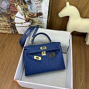 	 Hermes Kelly pochette blue ostrich leather bag - 22cm - 4