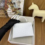 	 Hermes Kelly pochette white ostrich leather bag - 22cm - 5