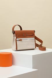 	 Hermes Herbag Zip 20 bag in brown/cream - 5