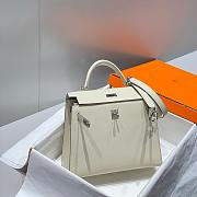 Hermes Kelly 25 Epsom Leather In White - 6