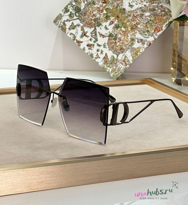 Dior 30MONTAIGNE Gray-to-Blue Gradient Square Sunglasses - 1