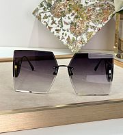 Dior 30MONTAIGNE Gray-to-Blue Gradient Square Sunglasses - 3
