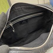 	 Gucci GG Supreme small crossbody bag in black - 23x18x7cm - 5