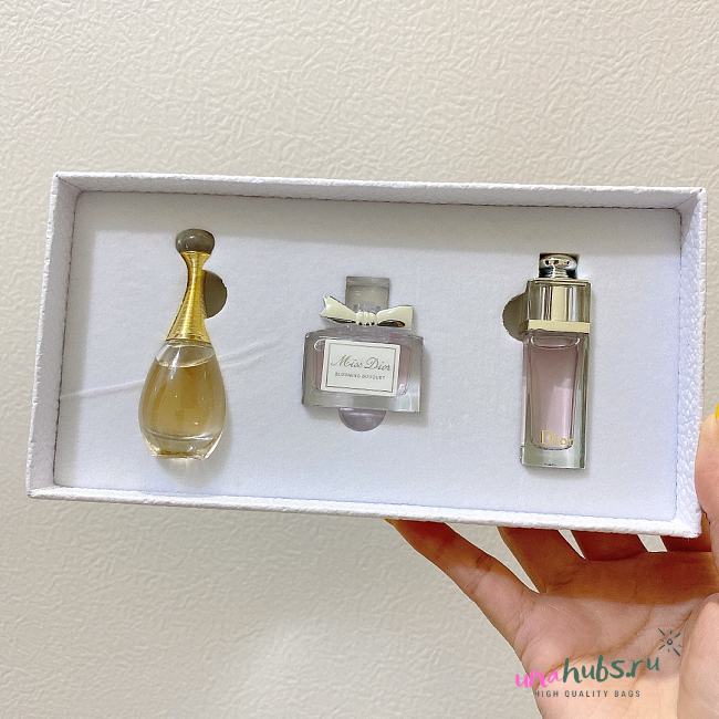Dior Set 02 - 1
