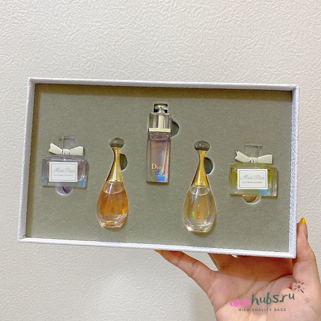 Dior Set 01 - 1