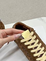 	 Loewe Flow Runner in suede brown - 2