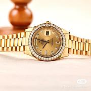 Rolex Day Date 41mm Diamond Champagne Dial 18K yellow gold - 5