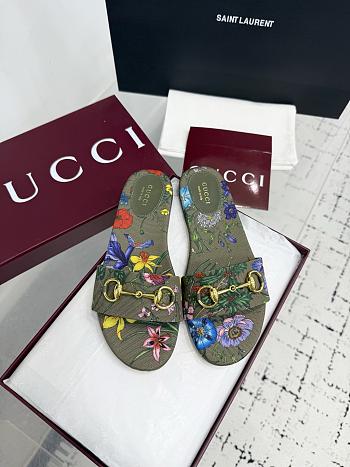 	 Gucci Flower Green Horsebit slides