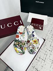 	 Gucci Flower White Horsebit slides - 1