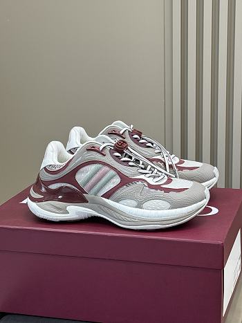 Gucci 2.0 trainer in grey and Rosso Ancora mesh and leather