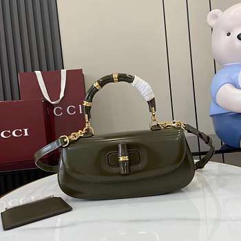 	 Gucci Bamboo Diva medium bag in green leather - 26.6x 13x 8cm