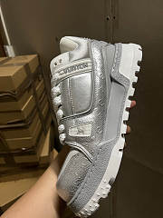 Louis Vuitton Trainier Maxi Silver  - 4