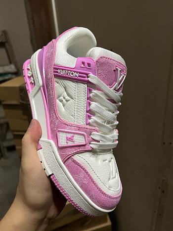 	 Louis Vuitton Trainier Maxi Pink