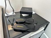 	 Chanel Flip Flop Black Leather - 4
