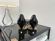 Chanel Cream/Black Patent And Leather Camellia Dorsay Pumps - 6