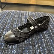	 Chanel Cloth ballet flats in black - 5