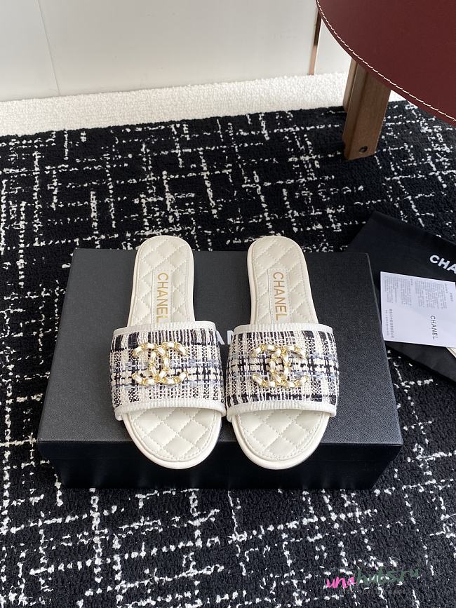 	 Chanel White Quilted Slides - 1