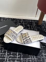 	 Chanel White Quilted Slides - 3