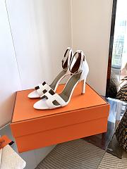 Hermes Encens sandal in white - 3