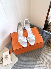 	 Hermes Encens sandal in all white - 1