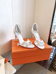 	 Hermes Encens sandal in all white - 2