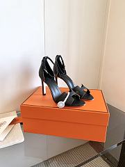 	 Hermes Encens sandal in black - 6