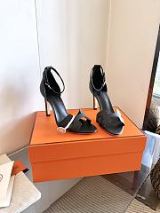 	 Hermes Encens sandal in black - 2