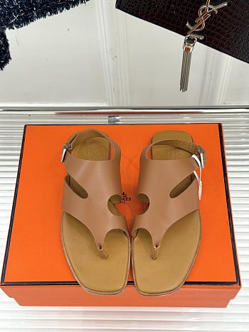 	 Hermes Karen sandal brown