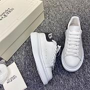 Alexander McQueen Sneakers 01 - 1