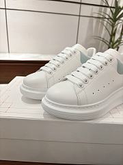 	 Alexander McQueen Sneakers 06 - 4