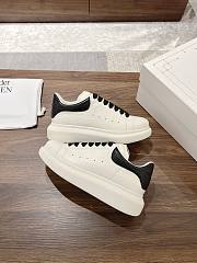 	 Alexander McQueen Sneakers 11 - 2