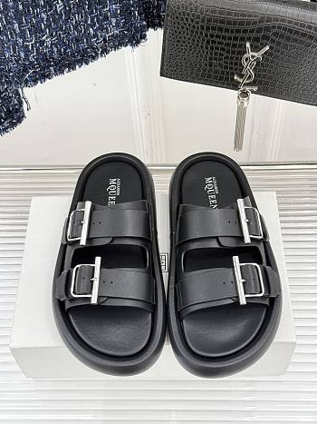 Alexander McQueen RUBBER SOLE BLACK SANDALS 