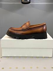 	 Alexander McQueen Loafers - 4