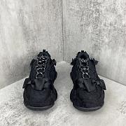 Balenciaga Triple S Lace Up Sneakers Black - 6