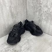 Balenciaga Triple S Lace Up Sneakers Black - 5