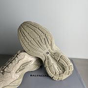Balenciaga Monday sneakers for Men - Beige - 5