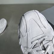 	 Balenciaga Monday sneakers for Men - White - 4