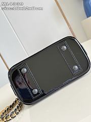Louis Vuitton Alma BB Epi Black Leather - 18 x 12 x 8 cm - 4