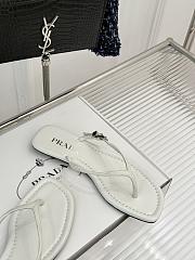 	 Prada White Leather thong sandals - 5