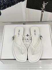 	 Prada White Leather thong sandals - 4