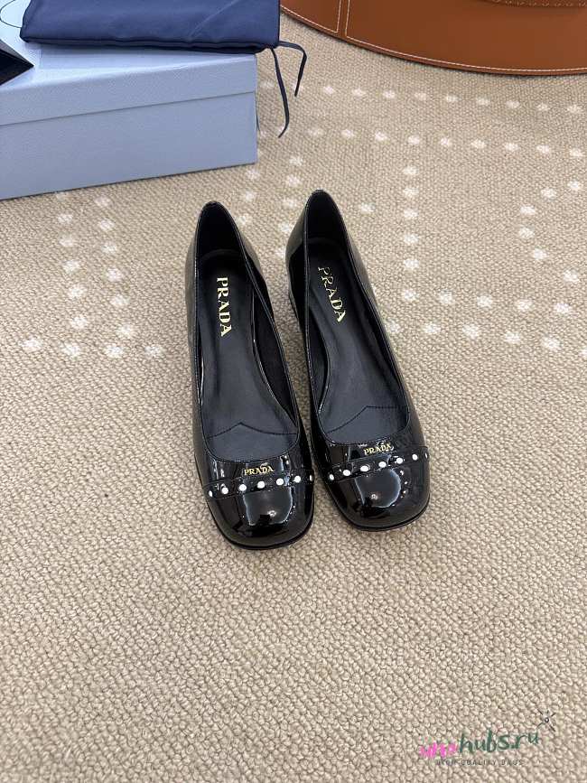 Prada Black Patent leather Mary Jane pumps - 1