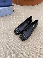 Prada Black Patent leather Mary Jane pumps - 5