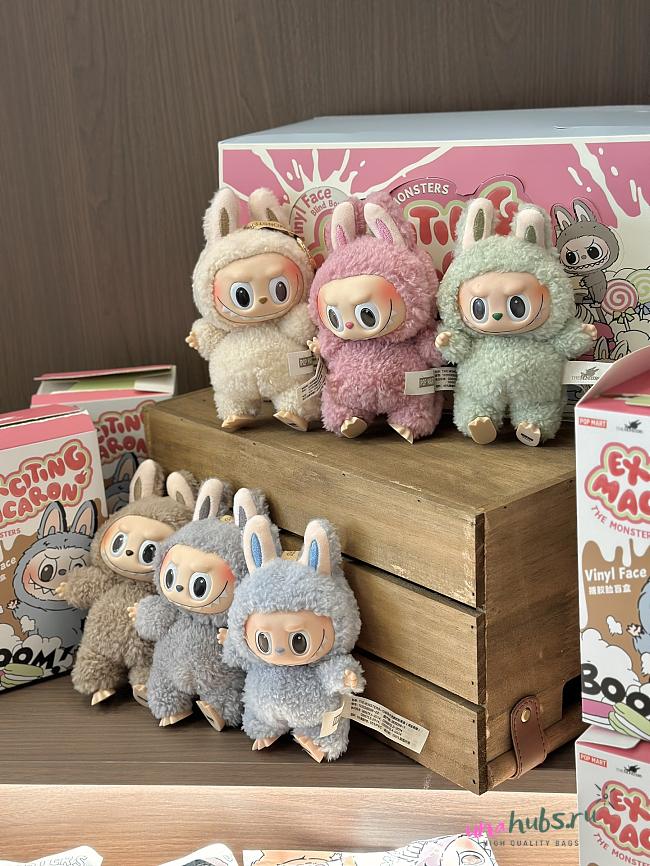 LABUBU THE MONSTERS EXCITING MACARON VINYL FACE BLIND BOX - 1