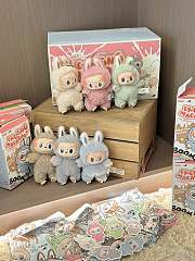 LABUBU THE MONSTERS EXCITING MACARON VINYL FACE BLIND BOX - 2