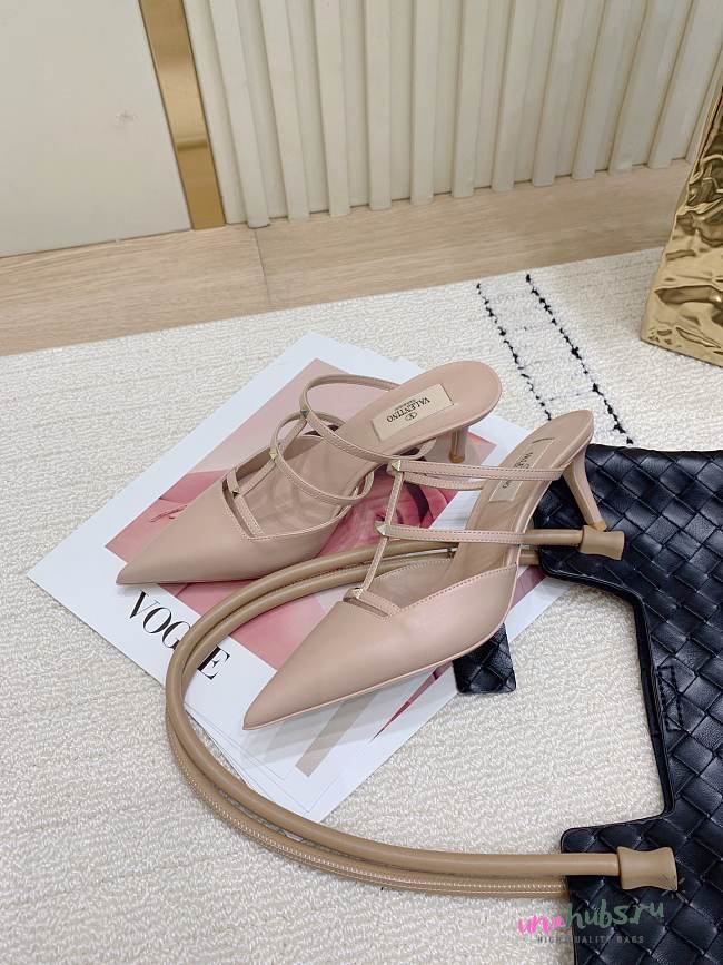 	 Valentino Garavani Rockstud Wispy Leather Mules In Nude 6.5cm - 1