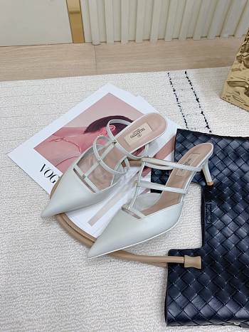 	 Valentino Garavani Rockstud Wispy Leather Mules In White 6.5cm