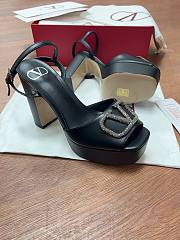 Valentino Garavani 90mm Logo Embellishment Sandals - 3