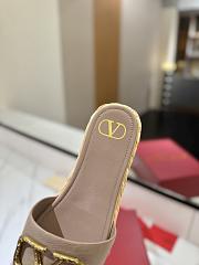 	 Valentino Nude Garavani VLogo Slide Espadrilles - 4