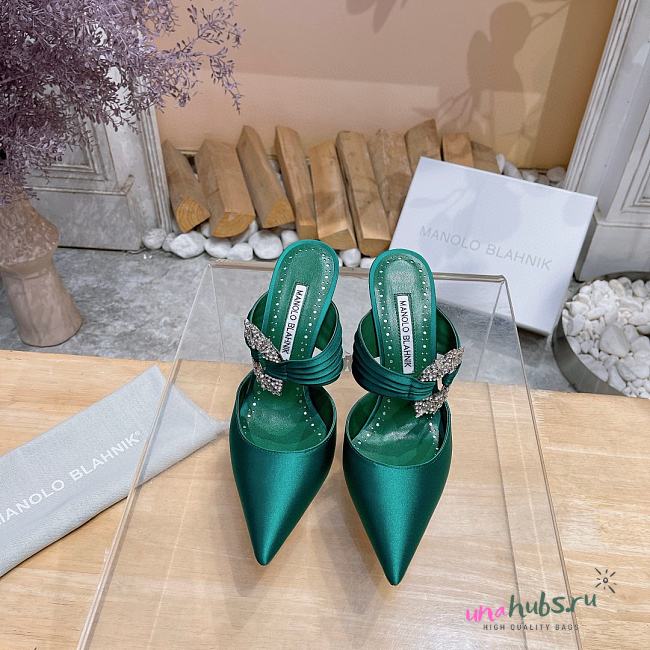 	 Manolo Blahnik Maidugura 90mm Satin Green Mules - 1