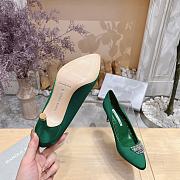 Manolo Blahnik Pluma Silk Green Heels - 6
